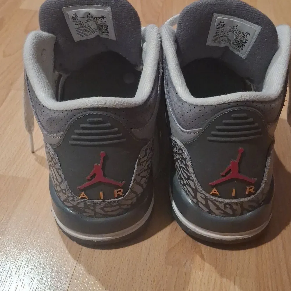 Air Jordan Gray Sneakers size 6.5